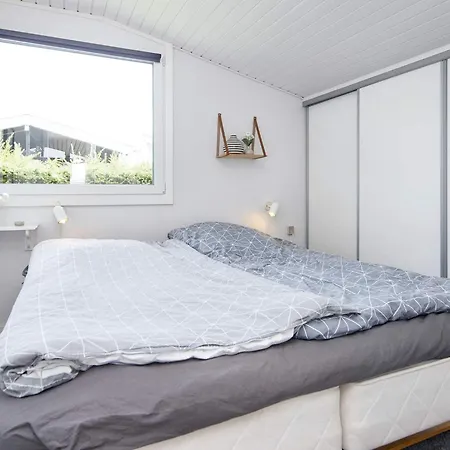 8 Person In Aabenraa-by Traum * אבנרה