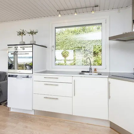 8 Person In Aabenraa-by Traum * אבנרה