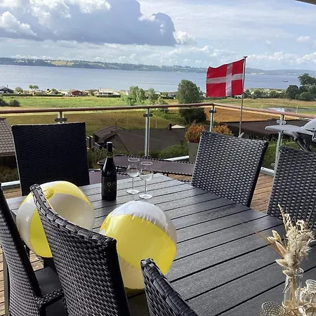 8 Person In Aabenraa-by Traum בית נופש
